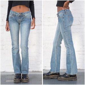 Brandy Melville Kylie low rise bootcut jeans